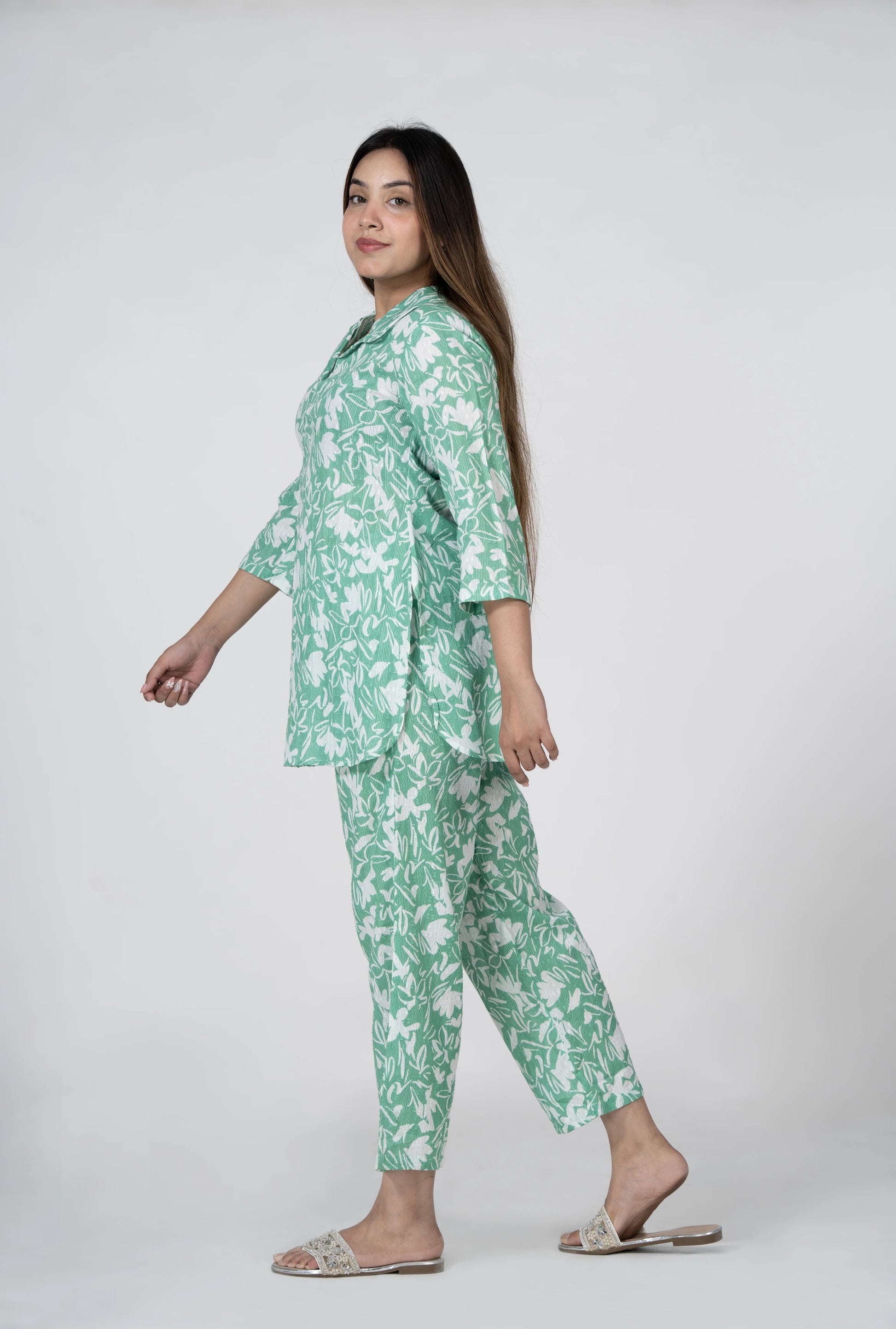 The world feels softer in green – soft co-ord set