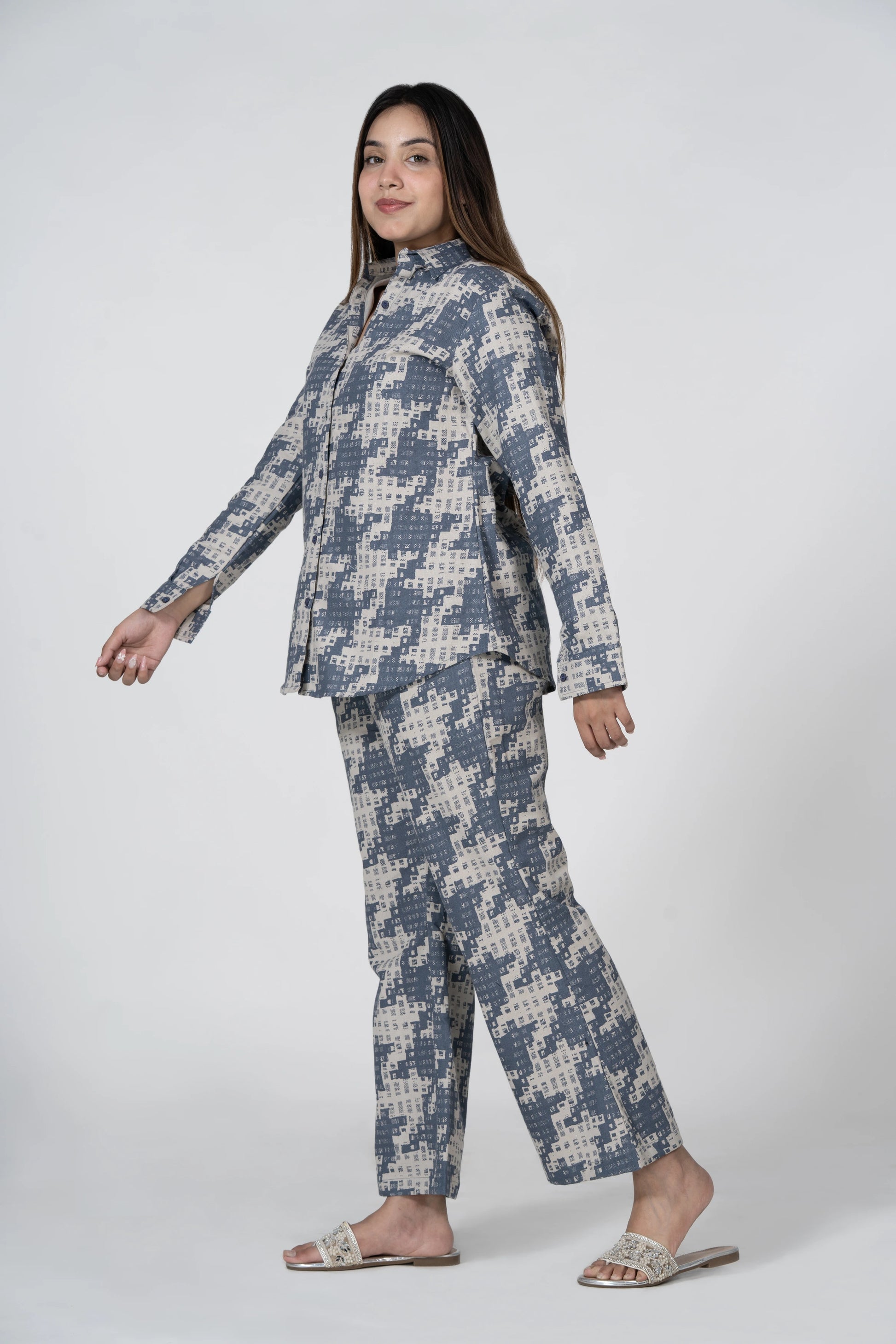 Home in the city – relaxed co-ord set