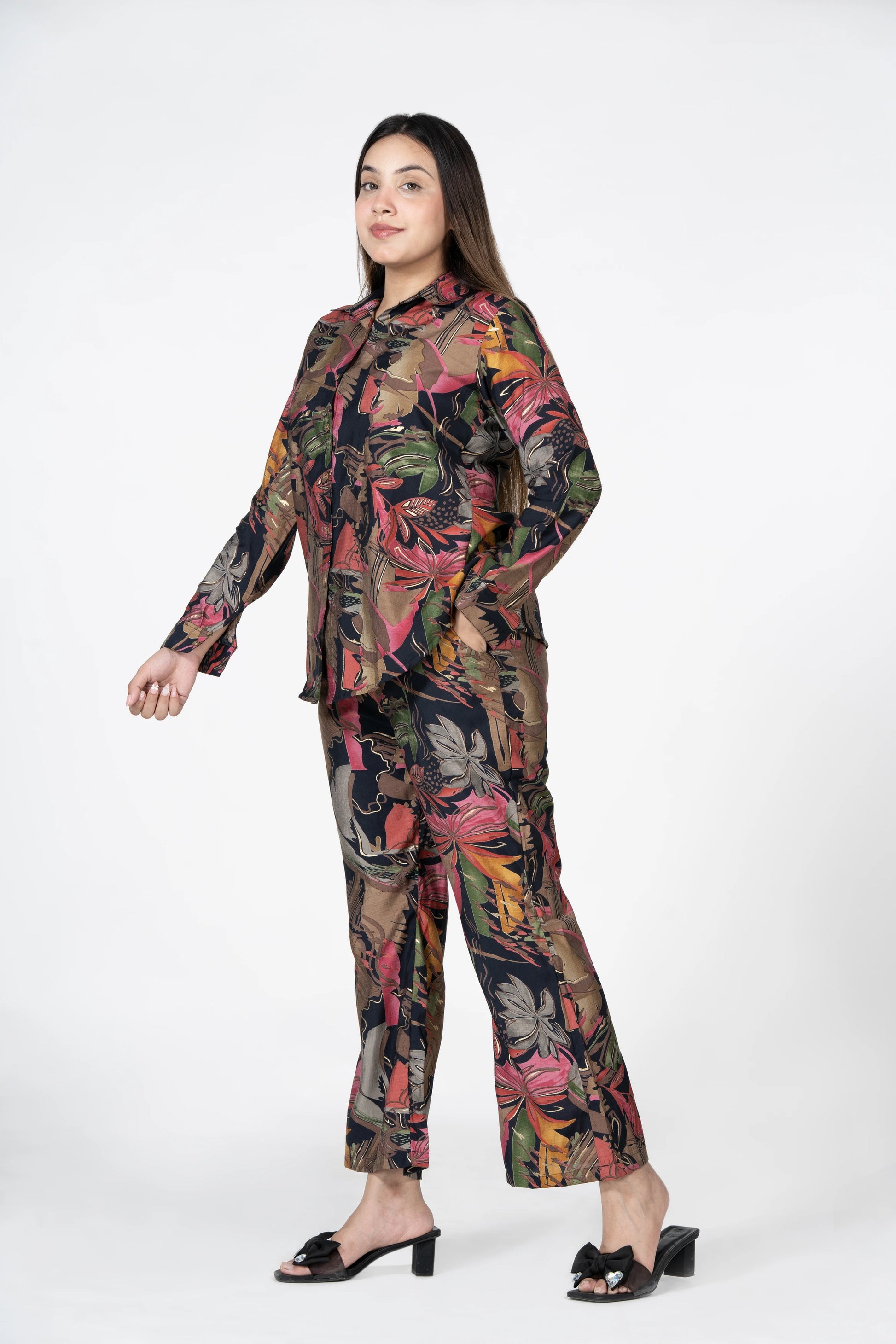 Offbeat abstract – floral printed shirt collar tunic with trousers co-ord set